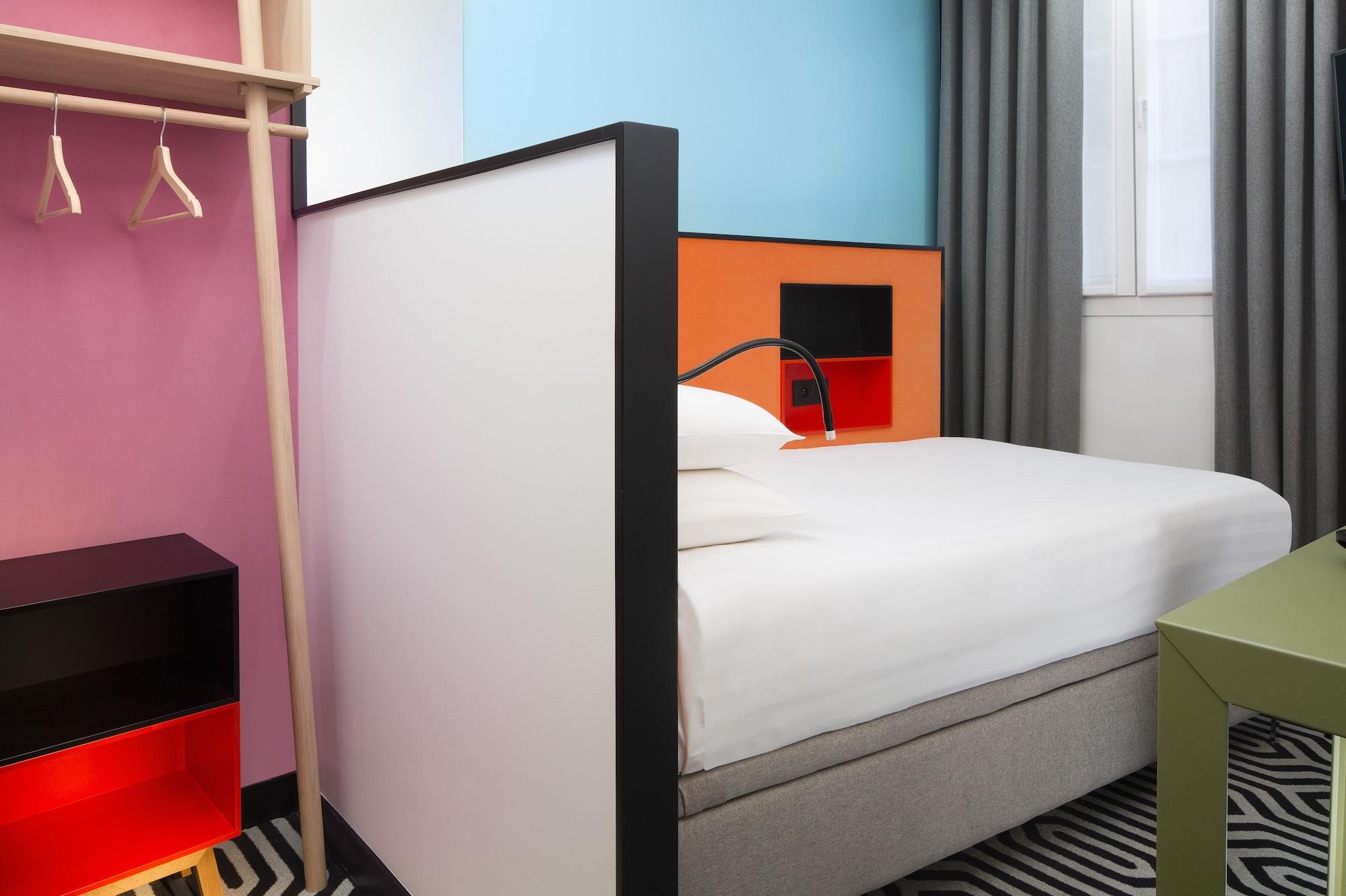 Hotel Pilime Paris Exterior photo