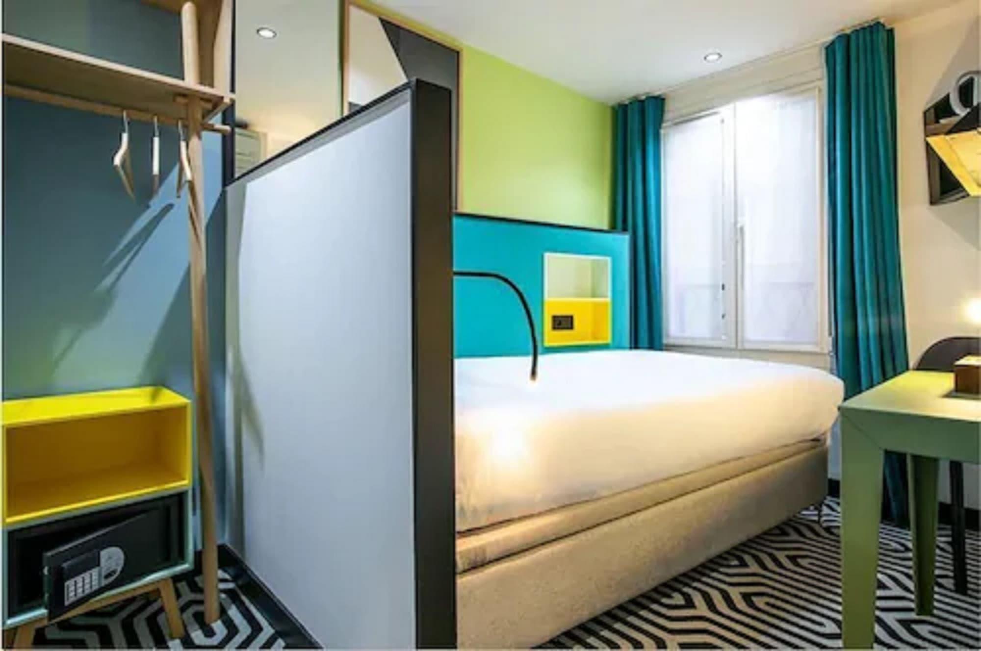 Hotel Pilime Paris Exterior photo