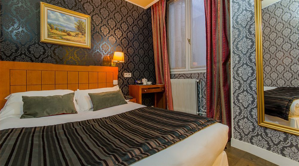 Hotel Pilime Paris Exterior photo
